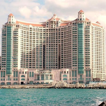 Grand Plaza San Stefano: Luxury Apartment with Mall Access Alexandria Exterior photo
