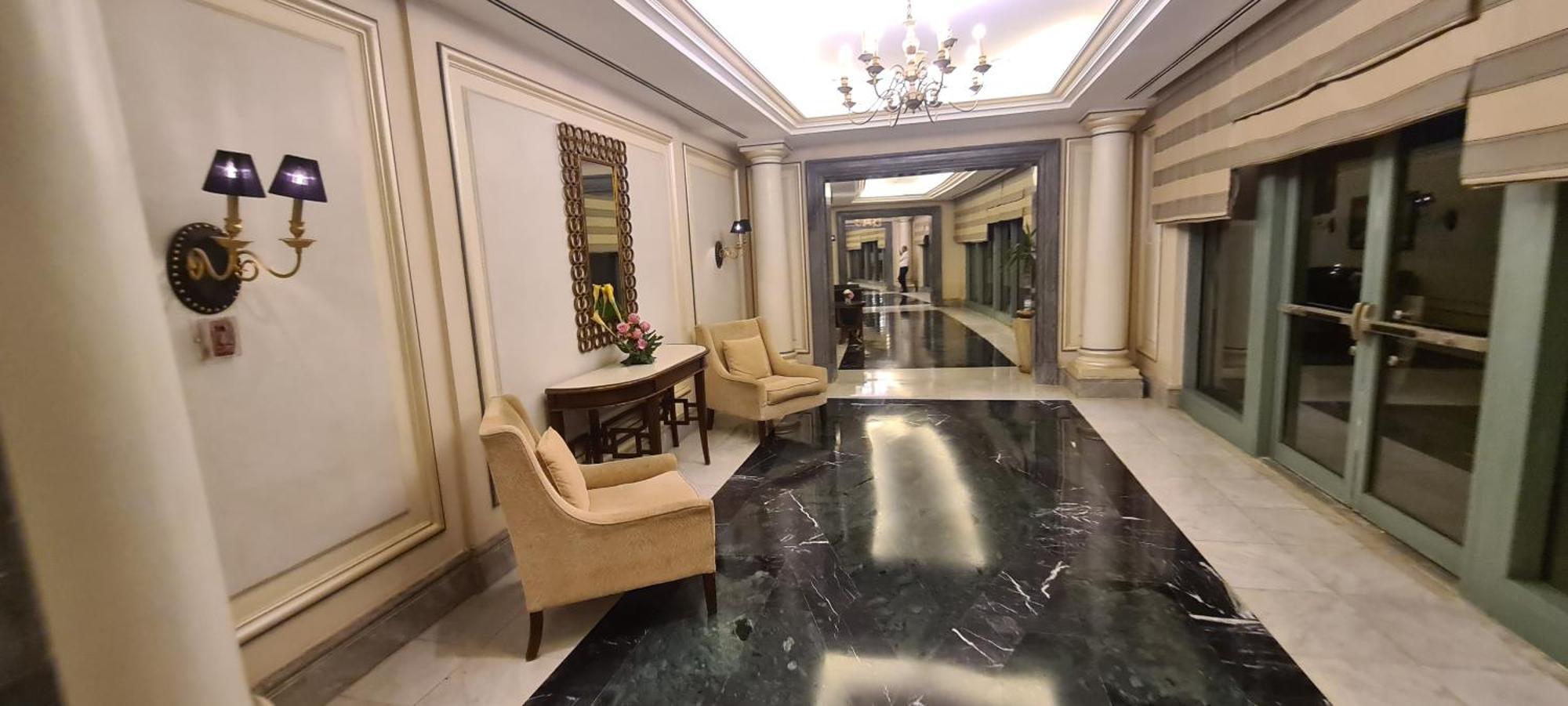 Grand Plaza San Stefano: Luxury Apartment with Mall Access Alexandria Exterior photo